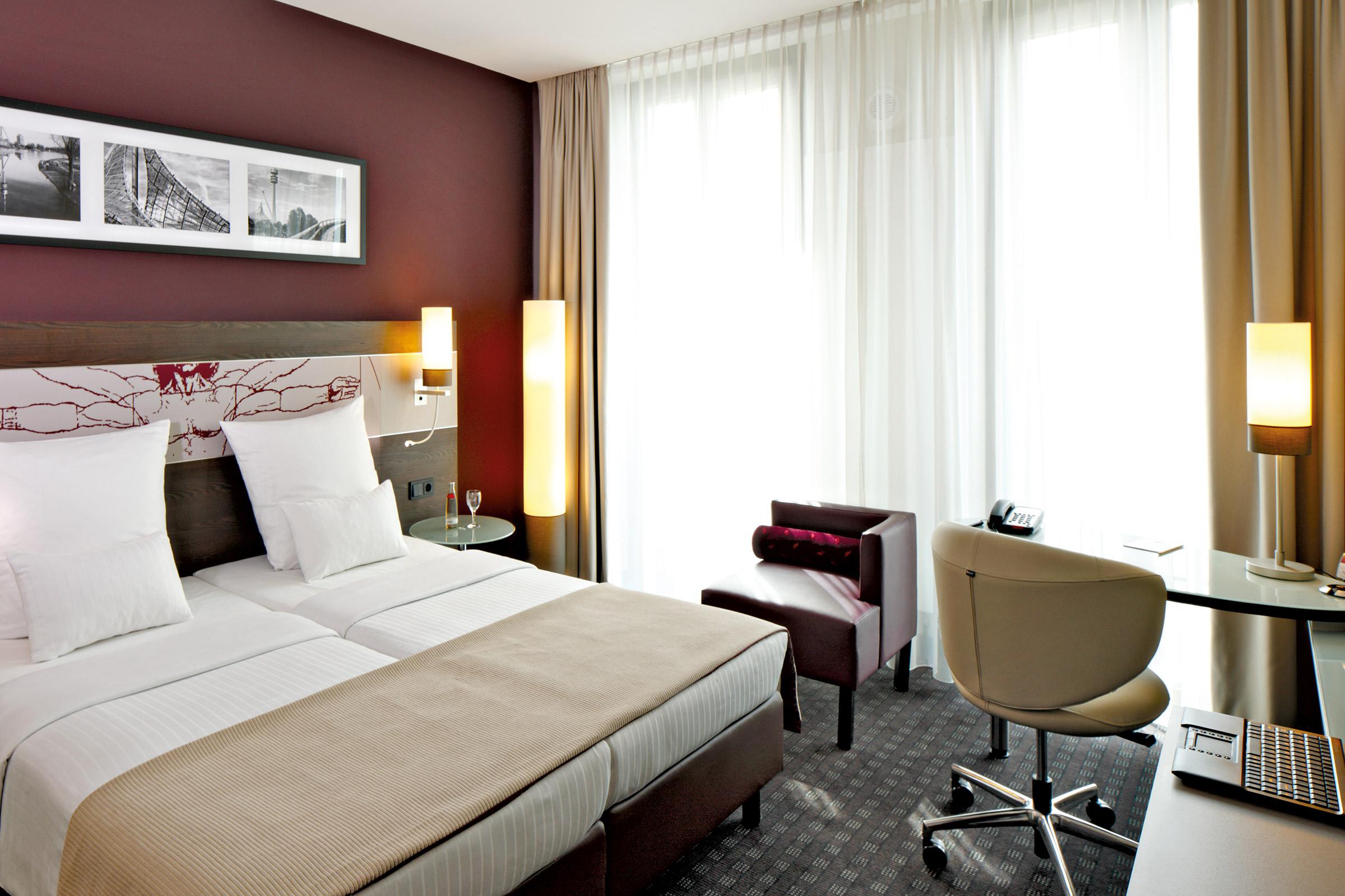 Hotel Leonardo Royal 4*